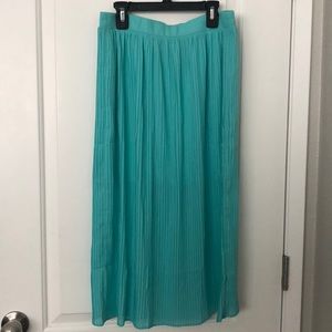 Ruche Brand Aqua Pleated Midi Skirt Size S